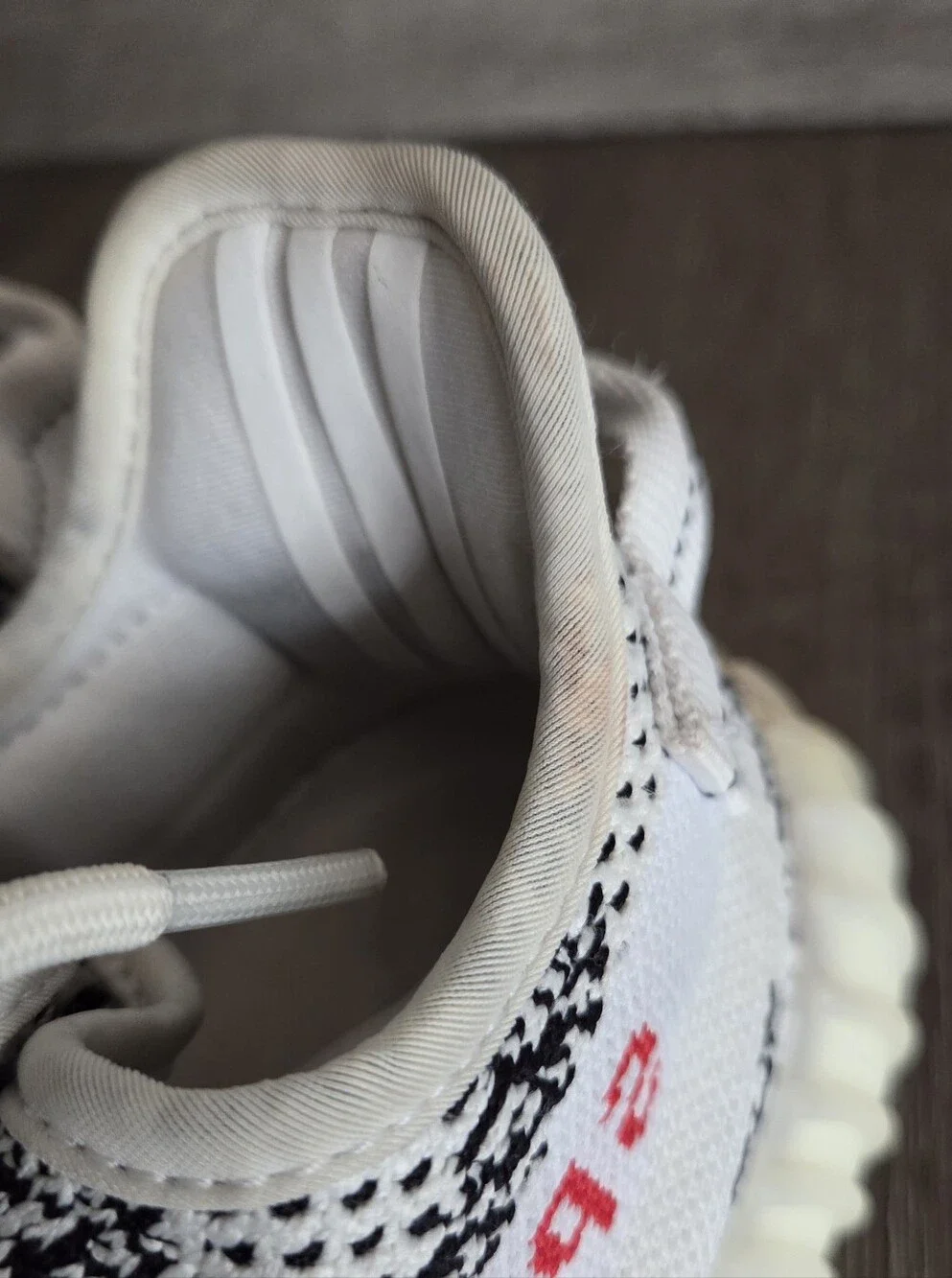 Adidas Yeezy Boost 350 V2 Zebra CP9654 Size 6 Pre-Owned